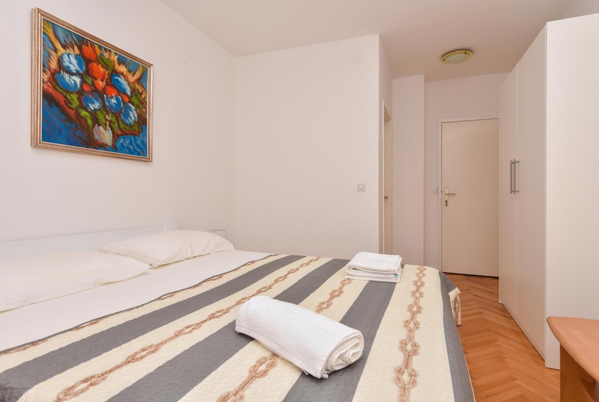 House Santro Apartment Baska Voda Exterior photo