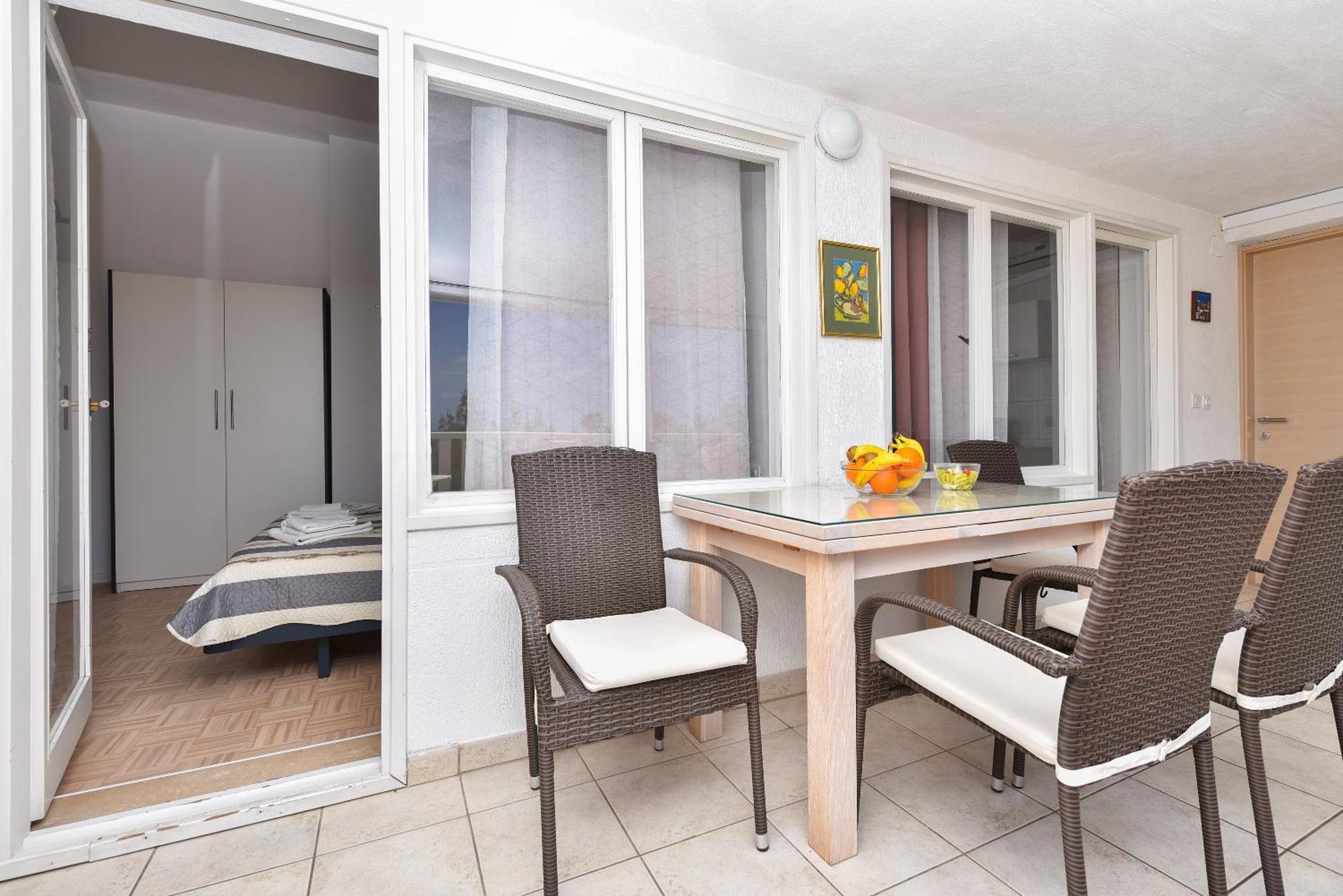 House Santro Apartment Baska Voda Exterior photo