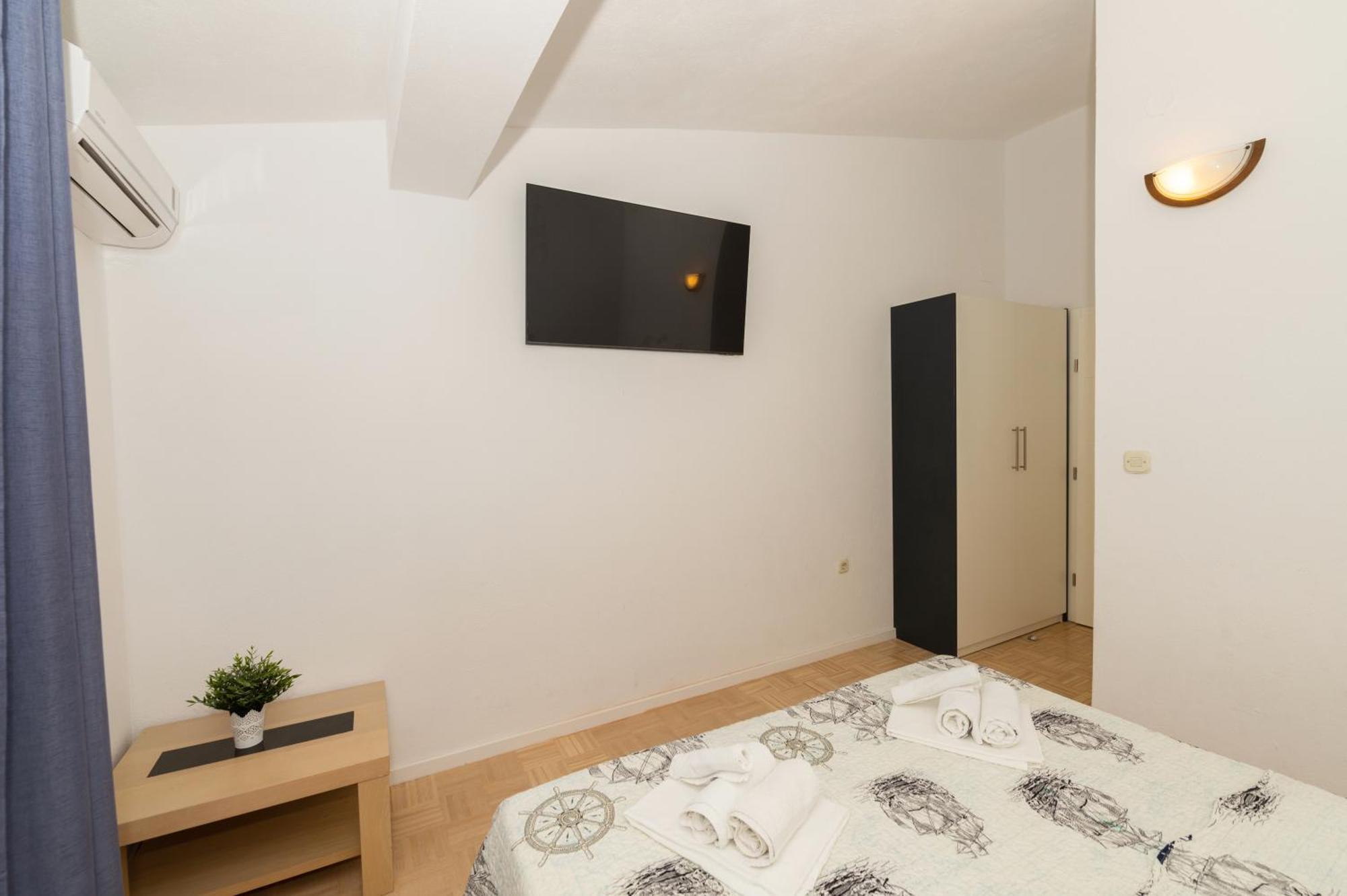 House Santro Apartment Baska Voda Exterior photo